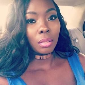 Meet your Posher, Candace